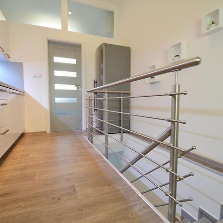 Apartmany Jizdarenska Karlovy Vary Exterior photo