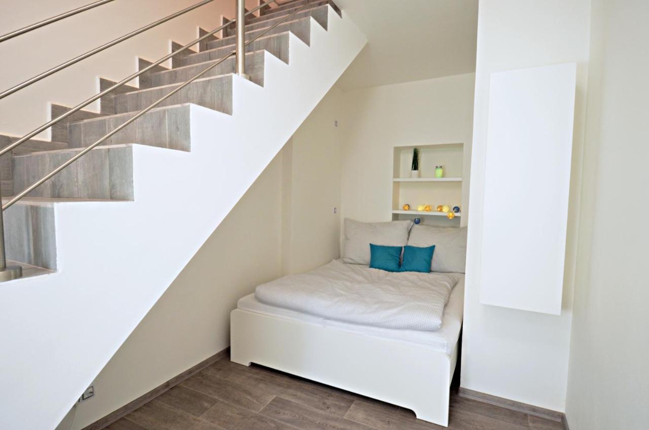 Apartmany Jizdarenska Karlovy Vary Exterior photo